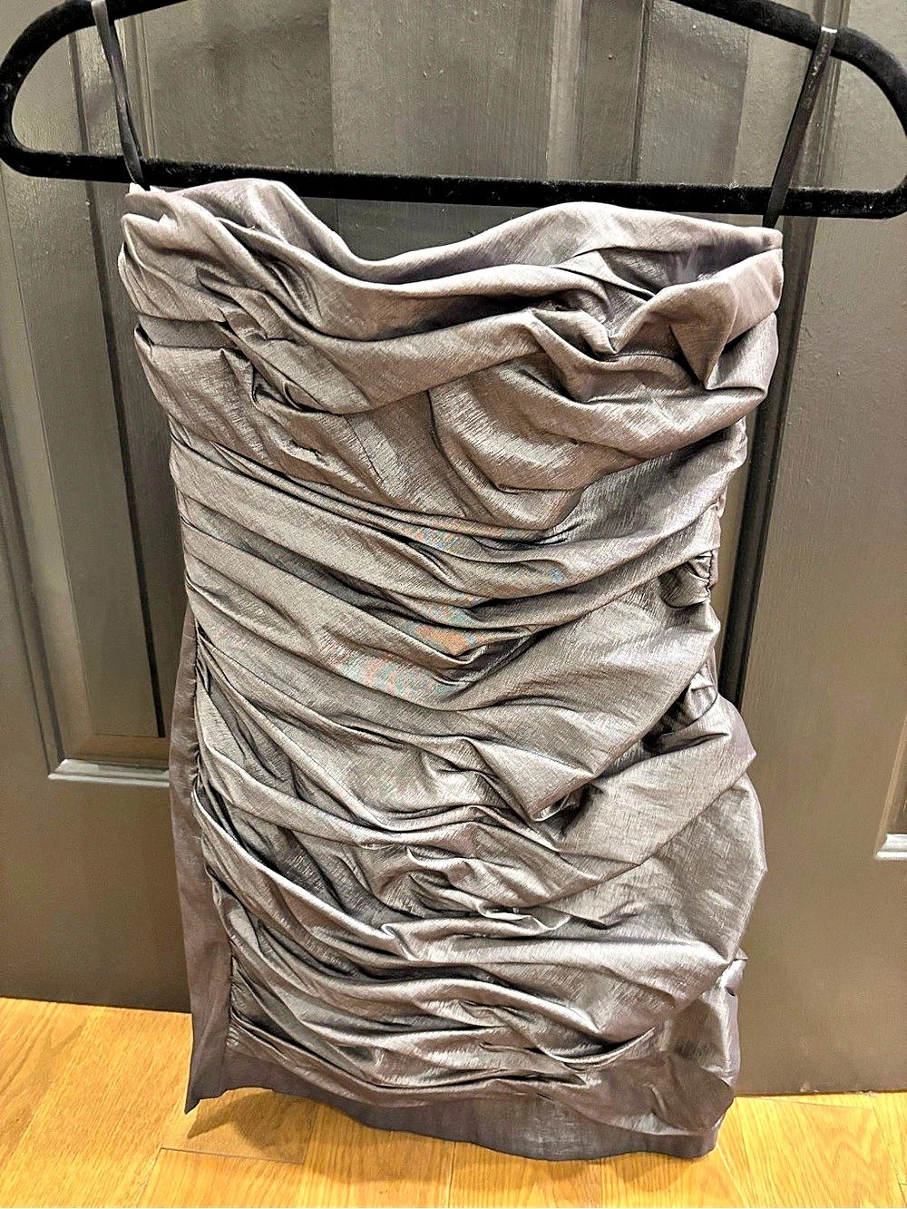 Jessica McClintock Ruched Strapless Mini Dress in Gray Size 8 Like New